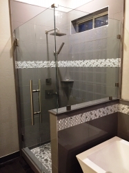 Frameless Shower with Return - Clamps 28